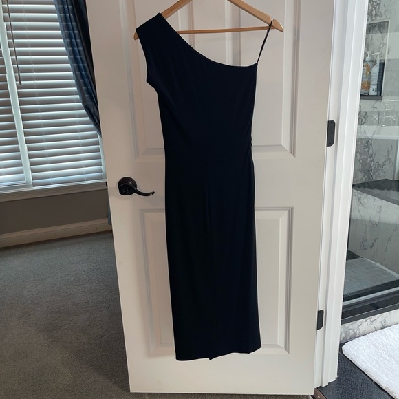 $1470 Michael Kors Collection NEW Black One Shoulder Sheath Dress Elegant Size 4 - Picture 7 of 7